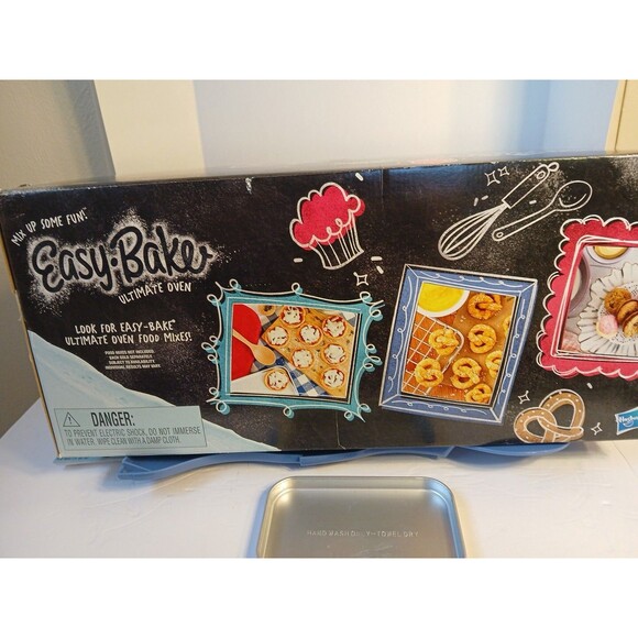 Easy-Bake Ultimate Oven Creative Baking Toy ~ NEW IN Opened Box- Read Descriptio - Picture 8 of 16